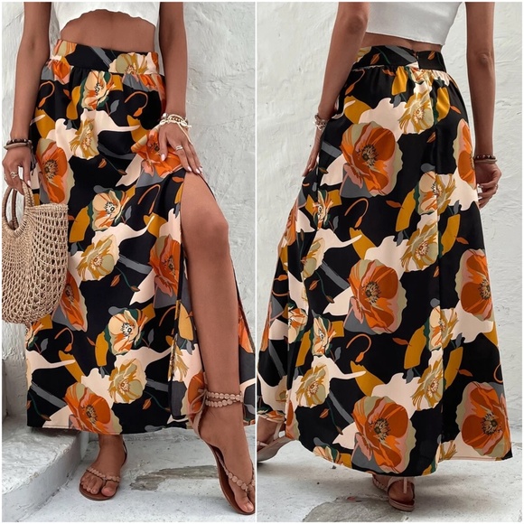 Boho Floral Print Slit Maxi Skirt - Picture 2 of 2